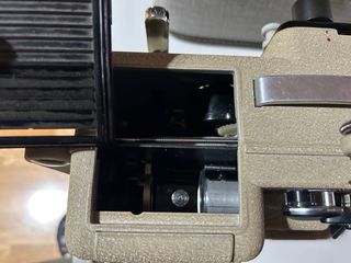 Proyector Cine Eumig P8 Vintage Beige