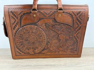 PORTADOCUMENTOS MAYA