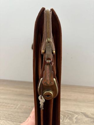 PORTADOCUMENTOS MAYA