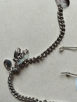 Conjunto Sfera Pendientes y collar