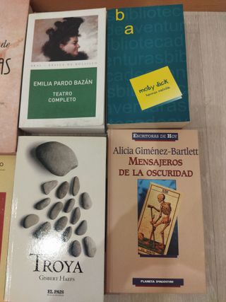 Libros varios a 2€