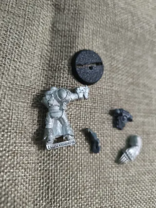 Héroe Marines Espaciales Warhammer Metal