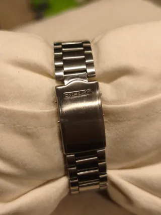 Reloj Seiko 5 Automático Vintage Esfera Negra/gris