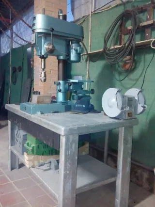 Taladro de columna con mesa tlf 642978652