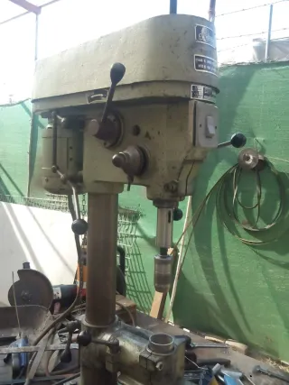 Taladro de columna con mesa tlf 642978652