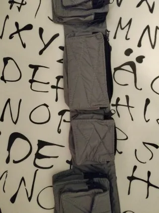 Cinturón multi bolsillos gris