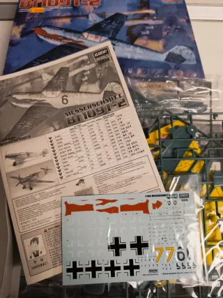Maqueta Academy 1/48 Bf-109 T-2