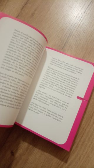 Historia de Lynda. Odio el rosa