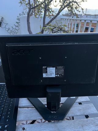 Ordenador Sobremesa Acer Completo