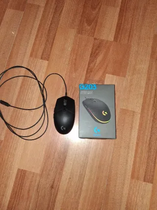 Ratón Logitech G203 RGB