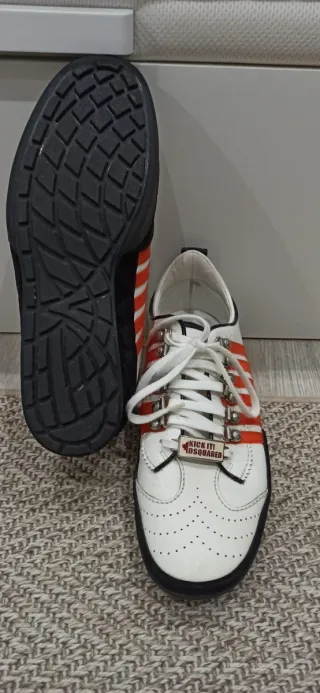 Zapatillas Dsquared2 Blancas N-43. ORIGINALES.