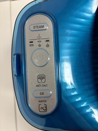 Plancha Vertical Rowenta UR20XX