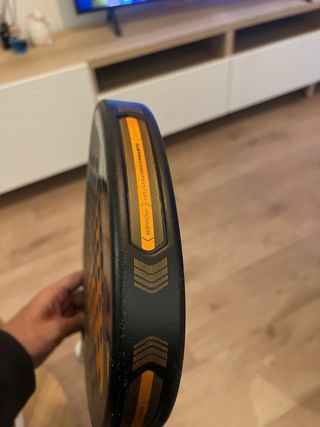 Bullpadel Vertex 04 Hybrid 2025