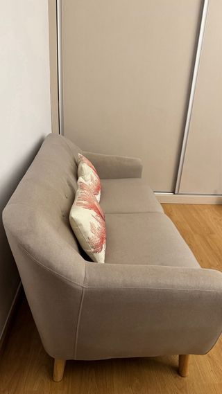 Sofá 2 plazas beige