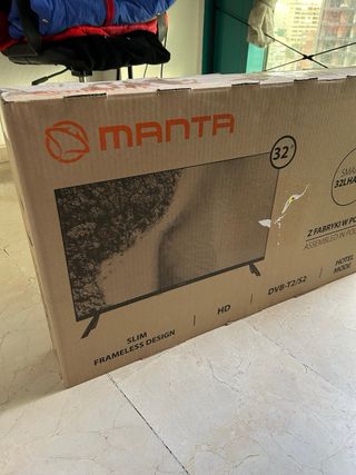 Smart tv 32 pulgadas marca Manta.