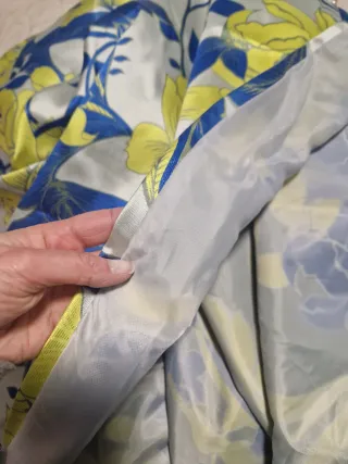 Vestido de fiesta estampado floral. Sin usar.