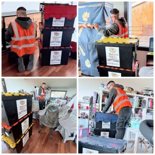 Caja de plástico para mudanza en Esparreguera