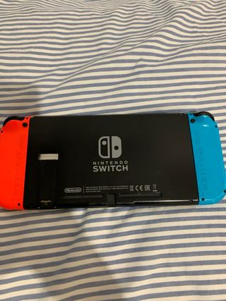 Nintendo Switch  (Mando azul roto) Pamplona solo