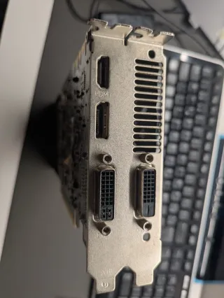 NVIDIA GTX 660 Ti 2 GB – Funciona Perfectamente