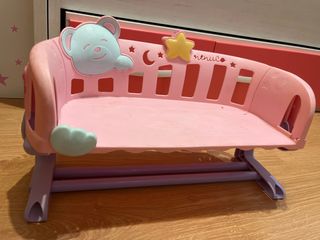 Cuna para muñecos Nenuco rosa