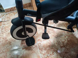 Triciclo Kinderkraft Aveo Plegable