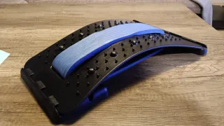 Camilla de estiramiento lumbar.Cuesta 25€