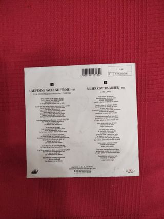 Mecano. Mujer contra Mujer