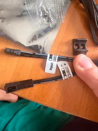 Sensore LED per anta armadio