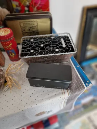 Scatole di latta vintage