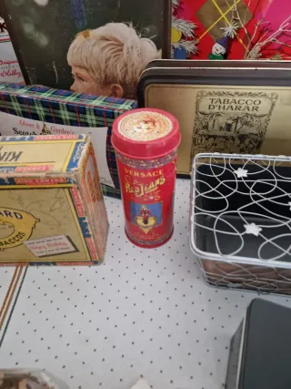 Scatole di latta vintage