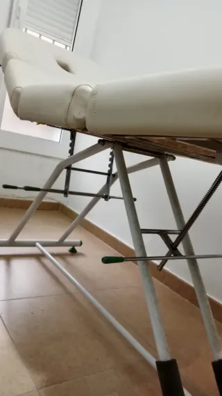 Camilla para masajes color blanco