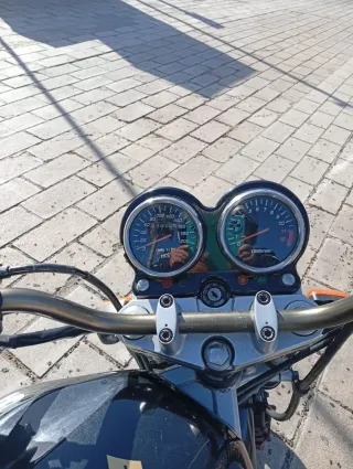 Suzuki GS500 2002