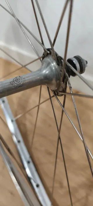 Rueda Delantera Zeus