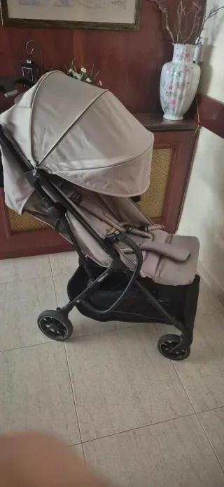 Silla de paseo Inglesina Now beige