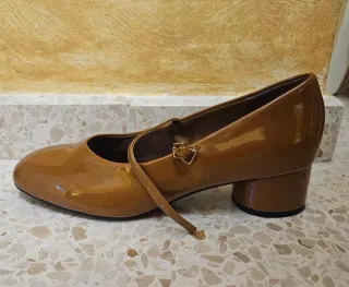 Zapatos charol tacón Zara Talla 39