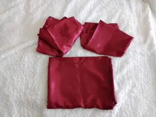 Juego de cama satén rojo