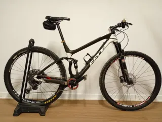 29"Mountain bike full suspensión carbon