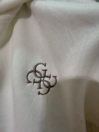 Giacca felpa Guess ciniglia bianca con cappuccio
