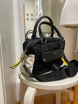 Bolso Binnari Negro Asa y Bandolera