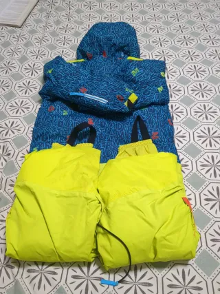 Mono de Nieve Decathlon Talla 5