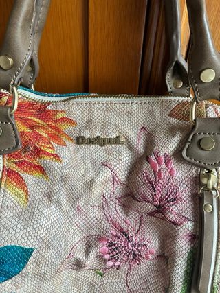 Bolso Desigual floral