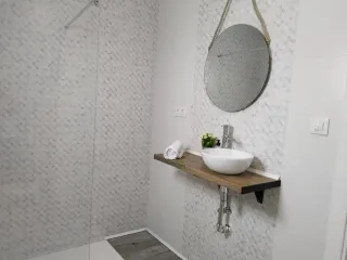 Se alquila estupendo chalet cerca de la barrosa a