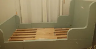 Cama infantil Ikea madera.