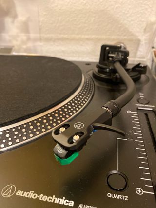 Tocadiscos Profesional Audio-Technica Negro AT-LP1