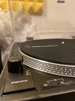 Tocadiscos Profesional Audio-Technica Negro AT-LP1