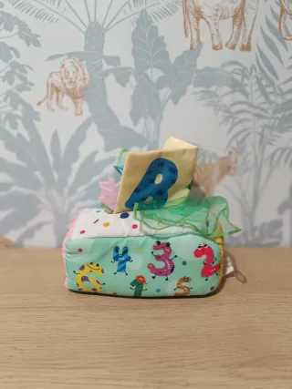 Juguete de tela educativo números y letras