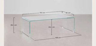 Mesa de salón. 4 sillas transparentes. Mesa centro