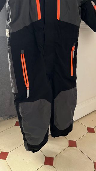 Mono d”esquí H&M talla 104 3-4 anys