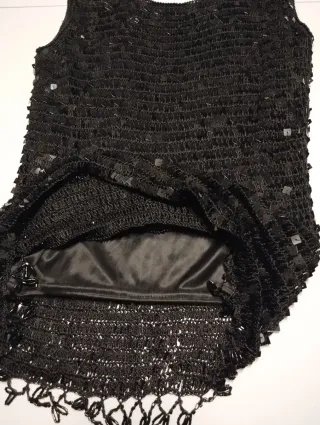 Camiseta lentejuelas negra sin mangas