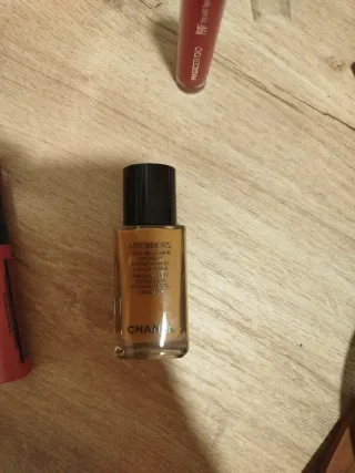 Lote Maquillaje Chanel y Magic Studio